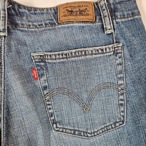 Levis 515 Capri Jeans Womens 12 32x22 Blue Cuffed Wide Leg Stretch Mid Rise - Picture 9 of 10